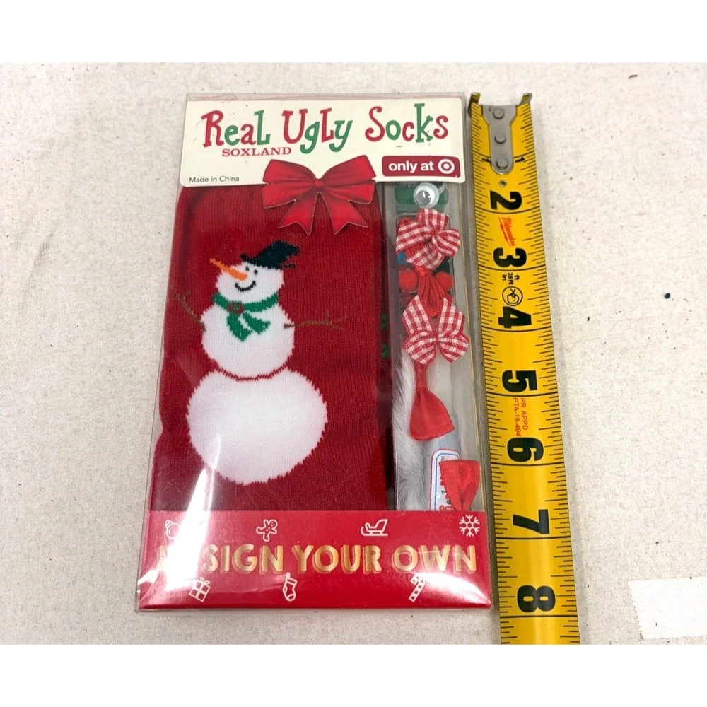 Real Ugly Socks Design Your Own Christmas Craft Kit Snowman Target Exclusive NOS